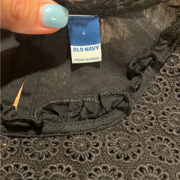 Women's Top - Old Navy Great condition! Size Large - Picture 6 of 6